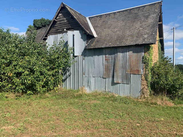 Appartement à AMBRIERES-LES-VALLEES