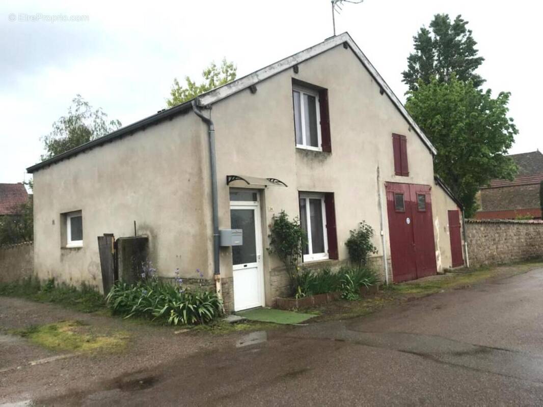 Photo 1 - Maison à LA CLAYETTE