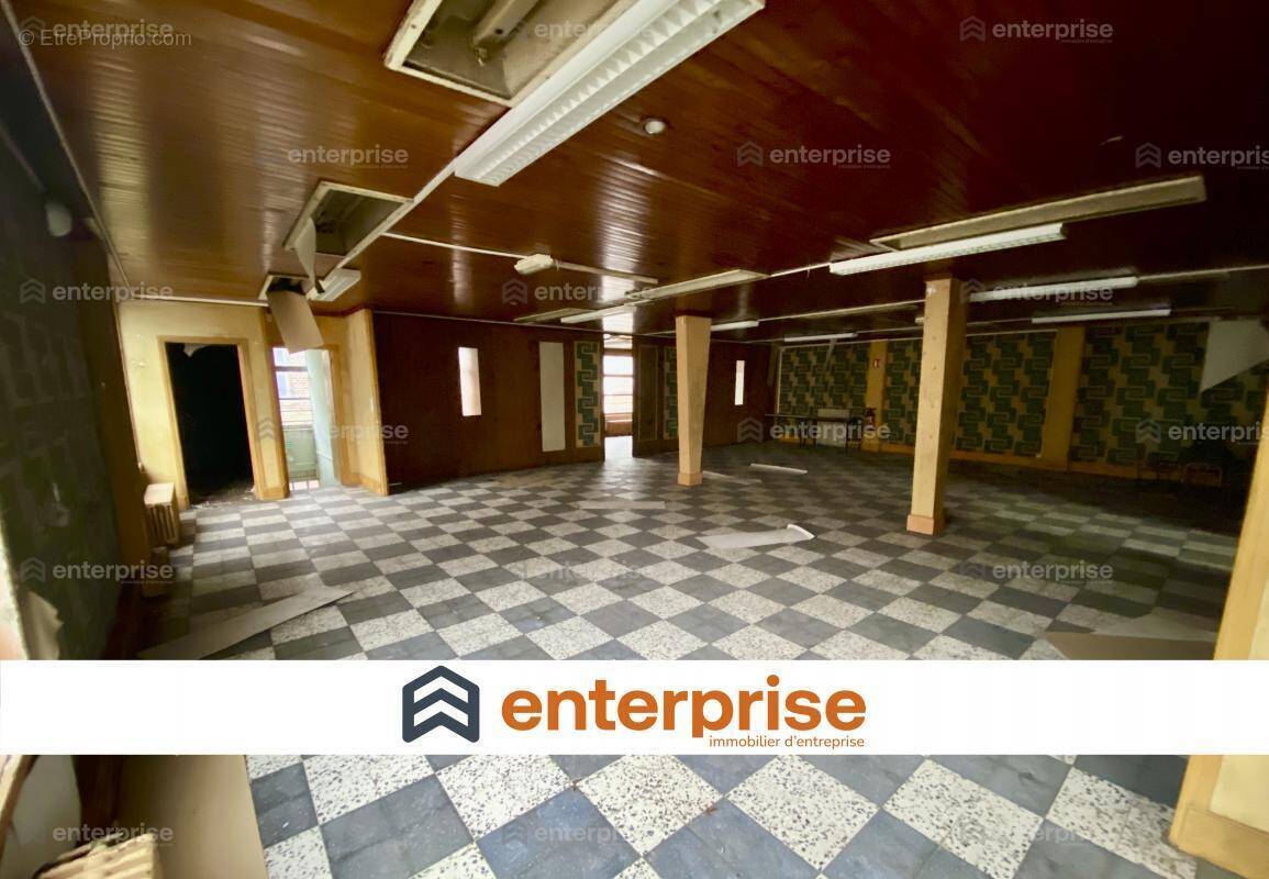 Commerce à SAINT-QUENTIN