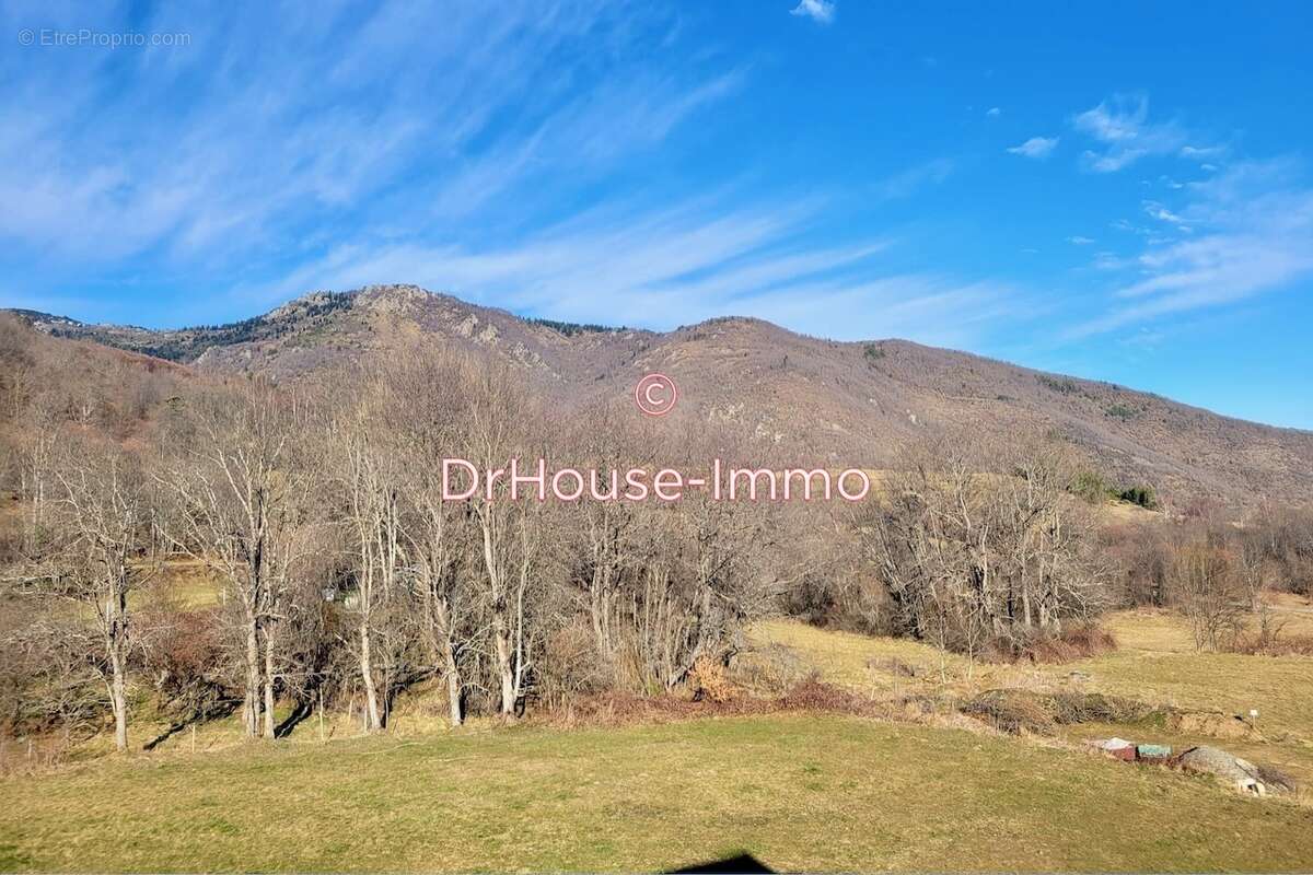 Commerce à ARTIGUES