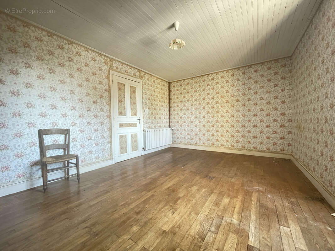 Maison à RILHAC-XAINTRIE