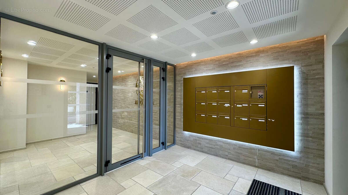 Appartement à LA TURBIE