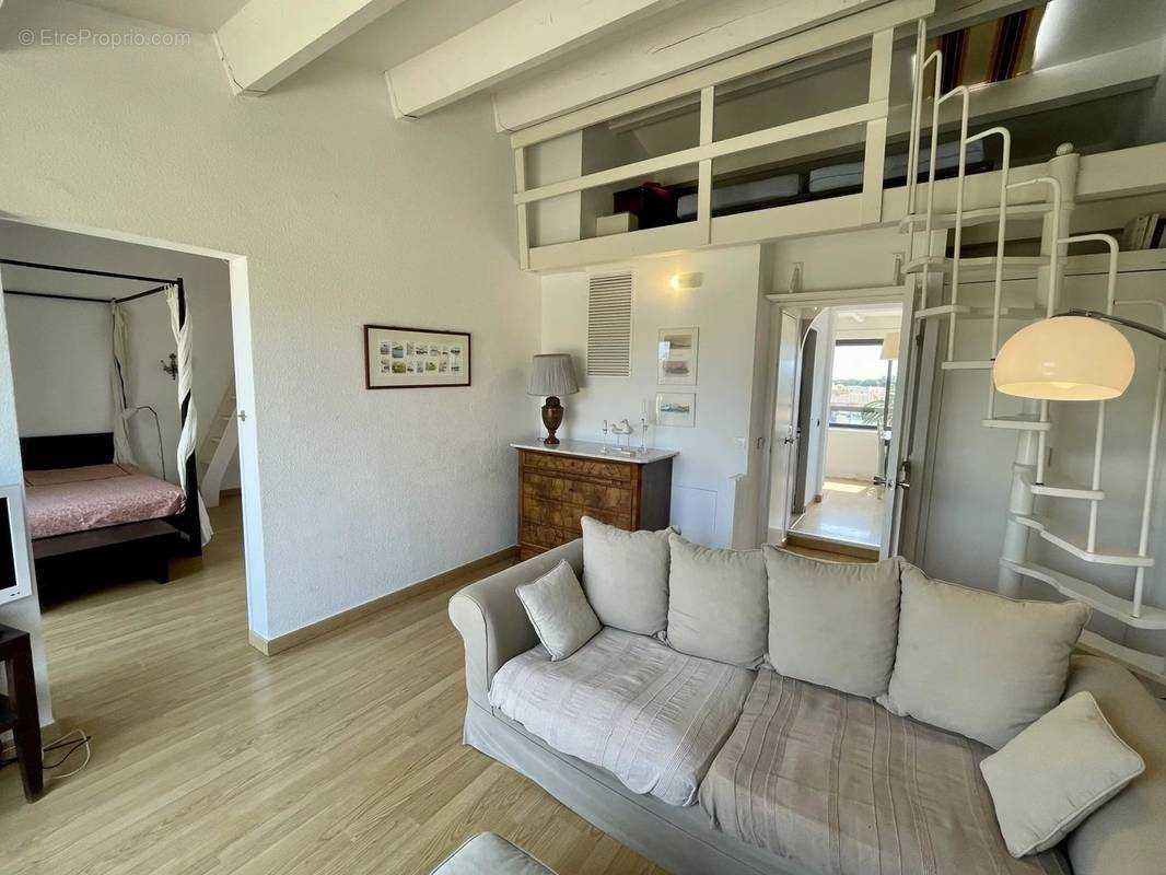 Appartement à SAINT-CYPRIEN