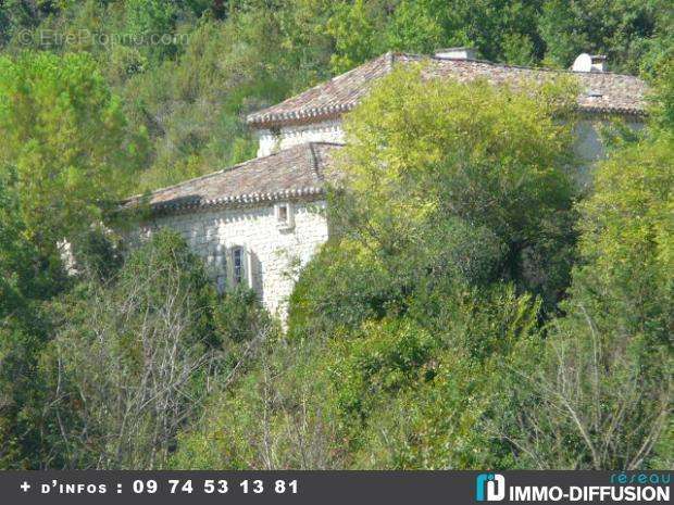 Maison à CASTELNAU-MONTRATIER