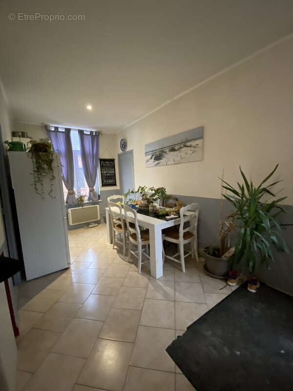 Appartement à GUISE