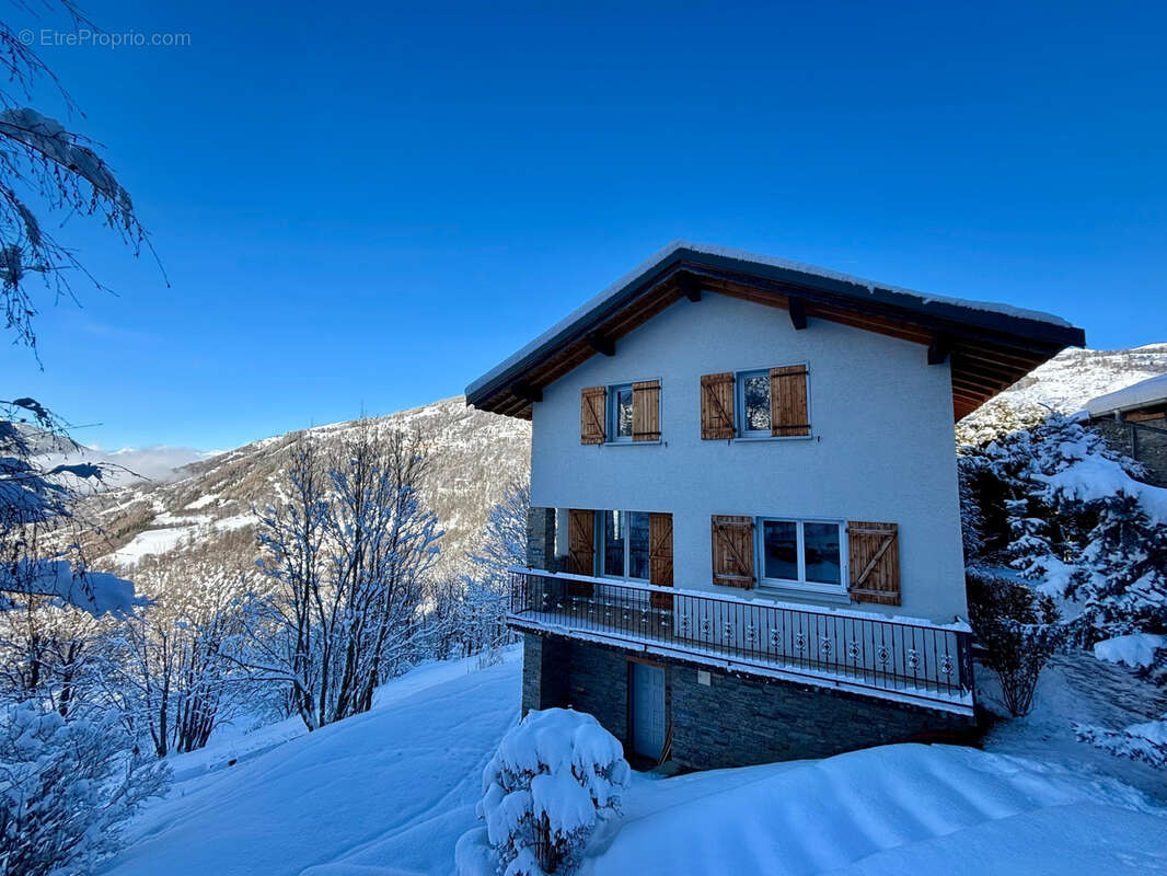 Maison à SAINT-MARTIN-DE-BELLEVILLE
