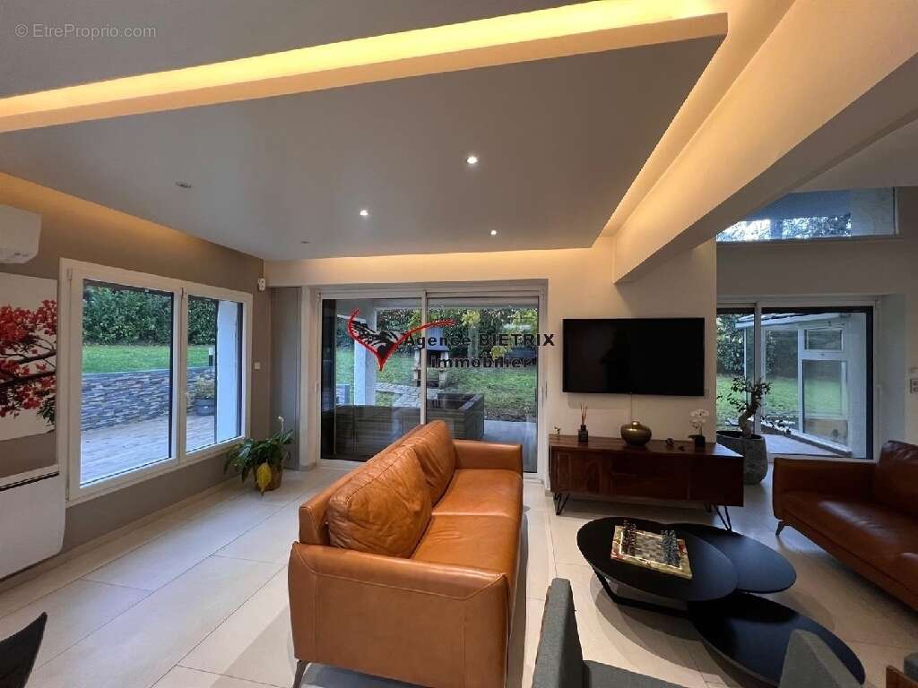 Maison à L'ISLE-ADAM