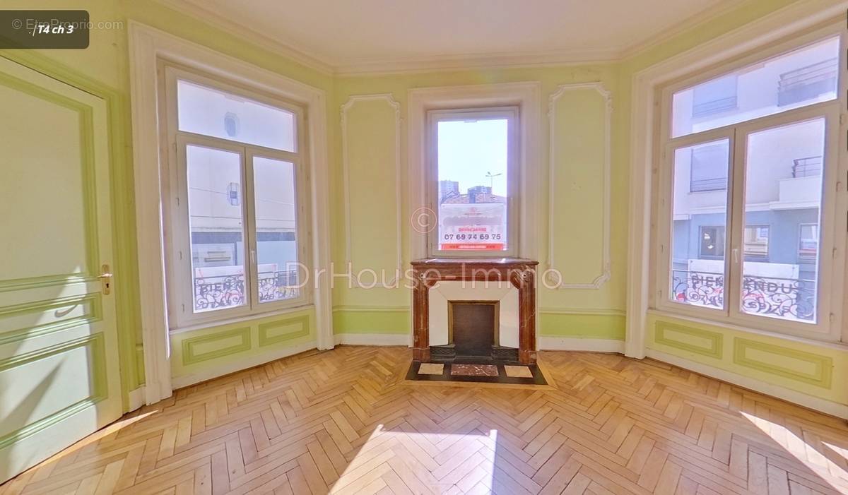 Appartement à SAINT-ETIENNE