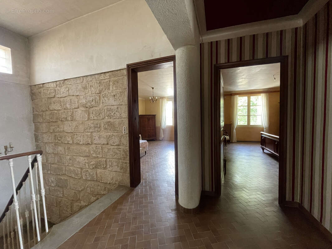 Maison à SAINT-BAUZILLE-DE-LA-SYLVE