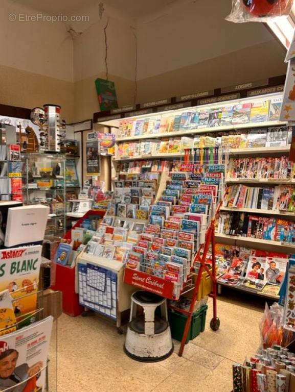 Commerce à LA CADIERE-D&#039;AZUR