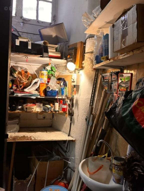 Commerce à LA CADIERE-D&#039;AZUR