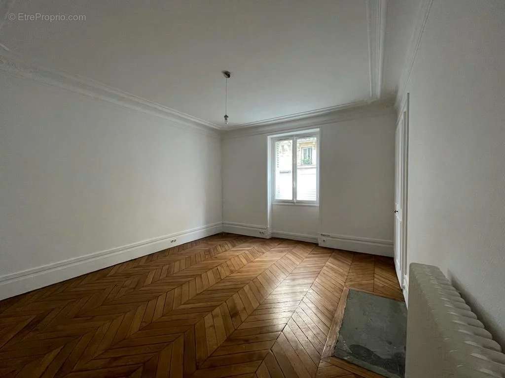 Appartement a louer paris-8e-arrondissement - 2 pièce(s) - 53 m2 - Surfyn