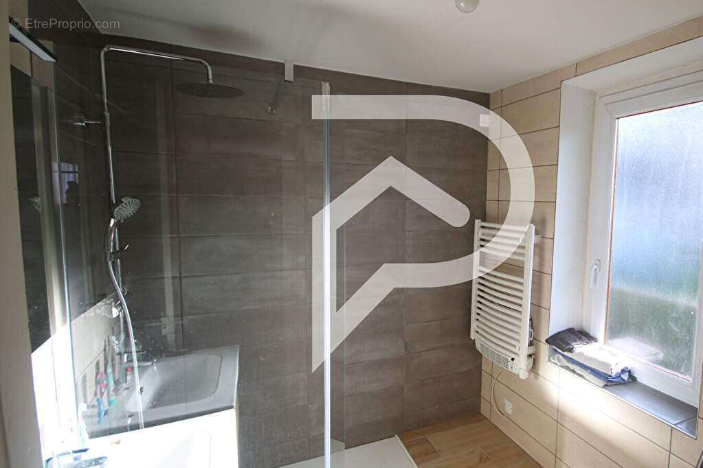 Appartement à OLORON-SAINTE-MARIE