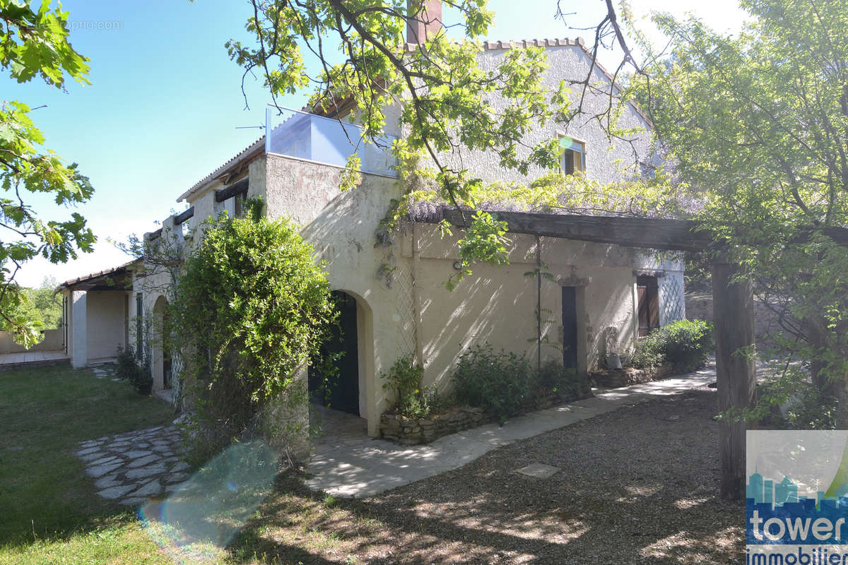 Maison à SAINT-MAXIMIN-LA-SAINTE-BAUME