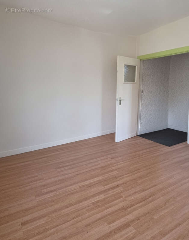 Maison à AULNOYE-AYMERIES