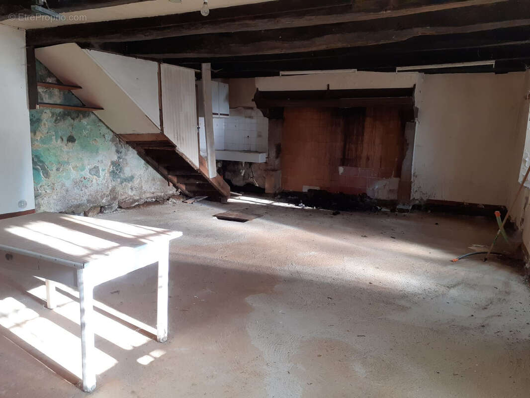 Maison à SAINT-GENIEZ-D&#039;OLT