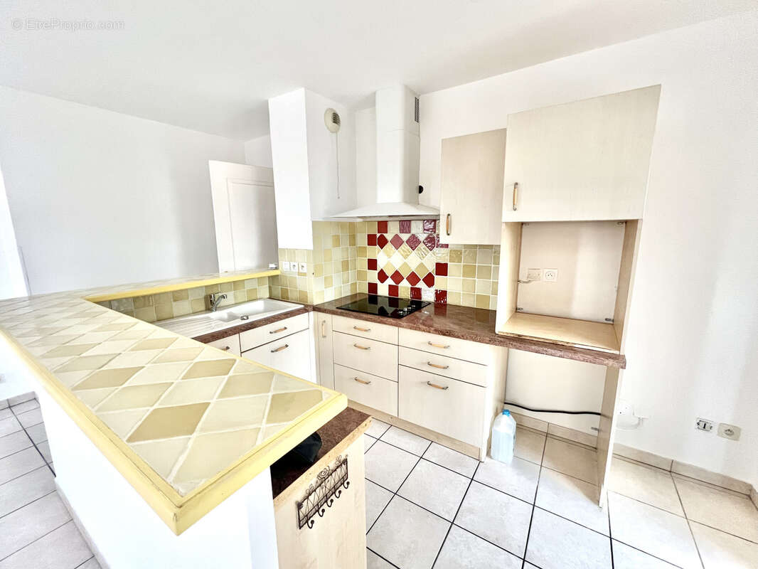 Appartement à LA CROIX-VALMER