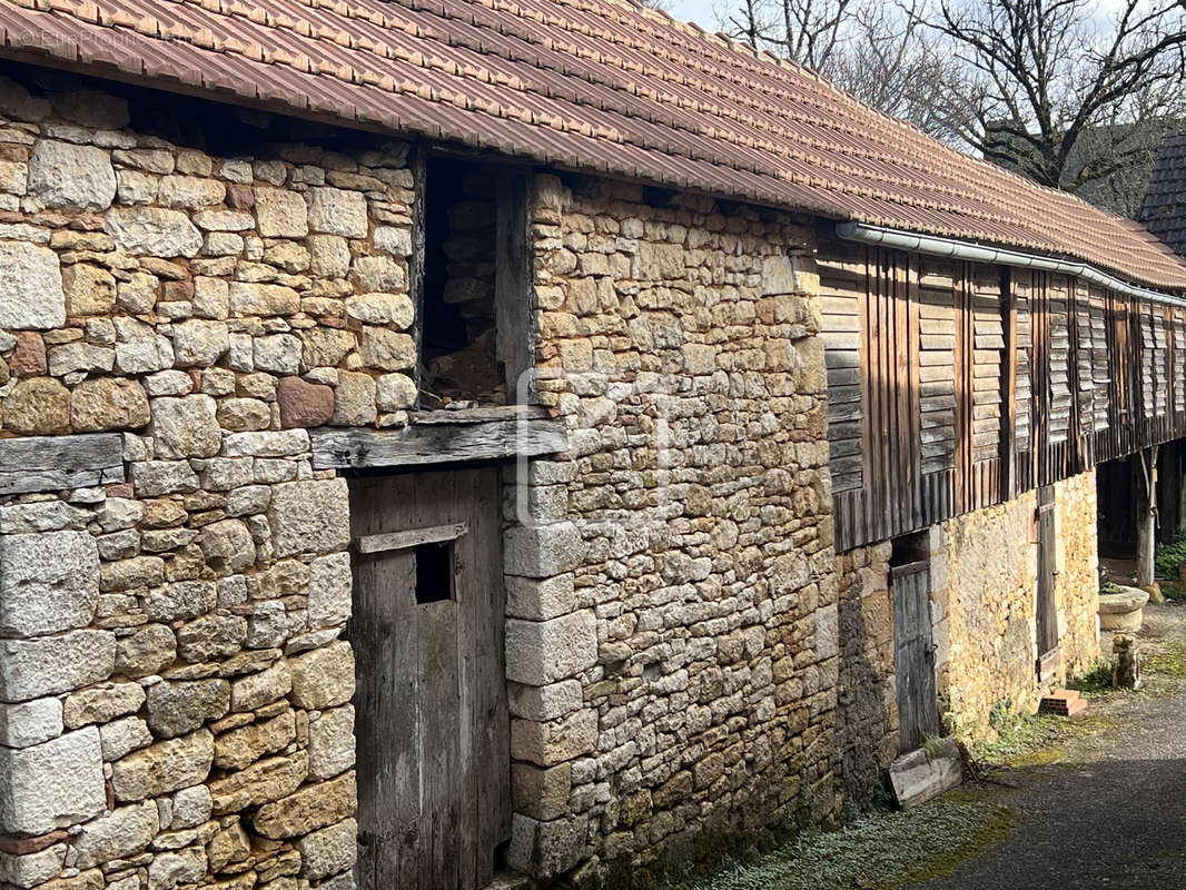 Maison à MONTIGNAC