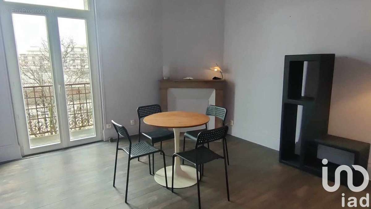 Photo 2 - Appartement à VICHY