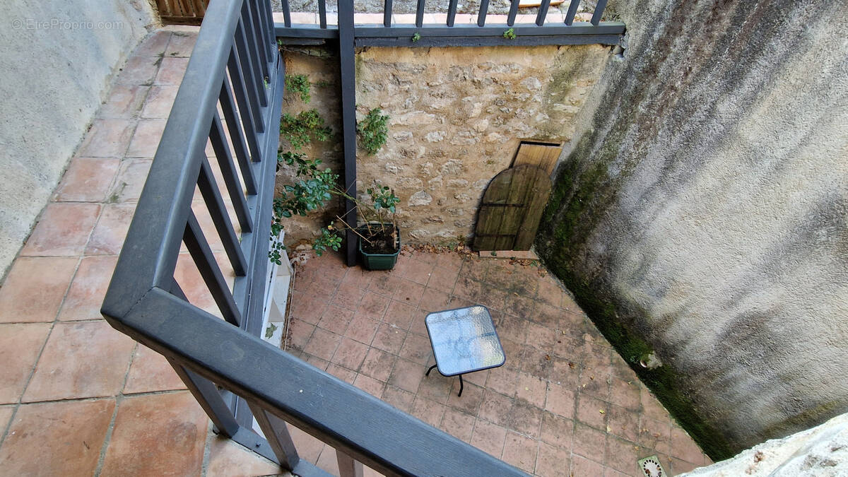 Maison à SAINT-GUILHEM-LE-DESERT