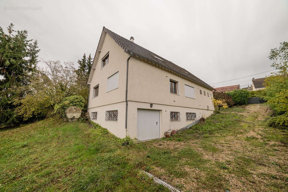 Maison à SAINT-FLORENTIN