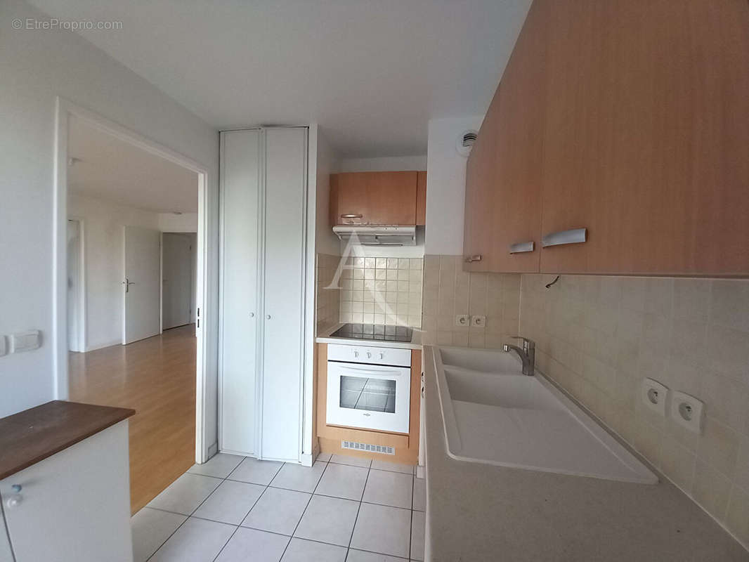 Appartement a louer cergy - 4 pièce(s) - 72 m2 - Surfyn