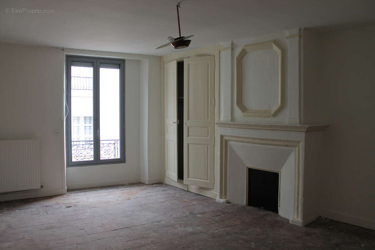 Maison à SAINTE-MAURE-DE-TOURAINE