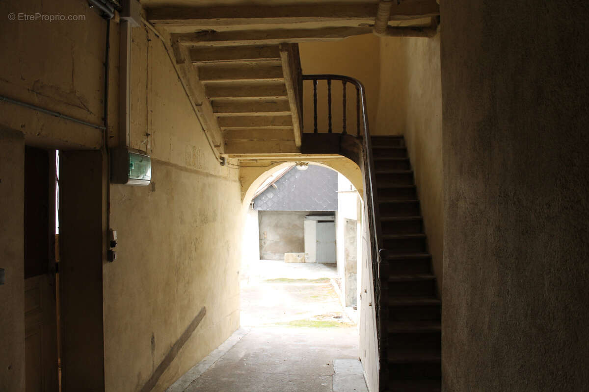 Maison à SAINTE-MAURE-DE-TOURAINE