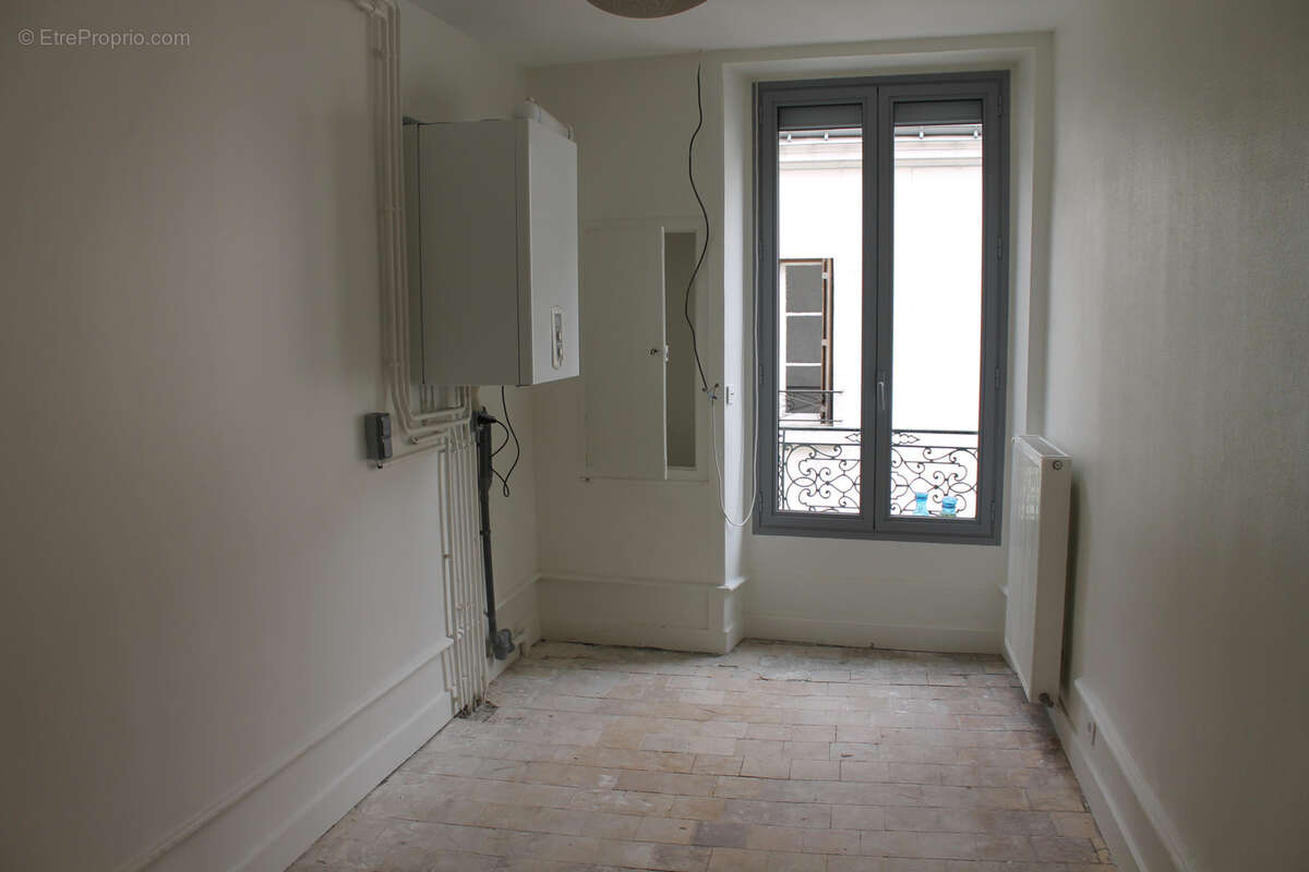 Maison à SAINTE-MAURE-DE-TOURAINE