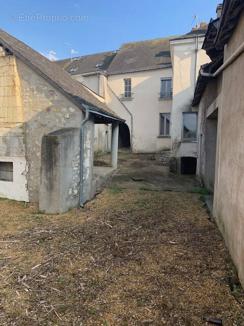 Maison à SAINTE-MAURE-DE-TOURAINE