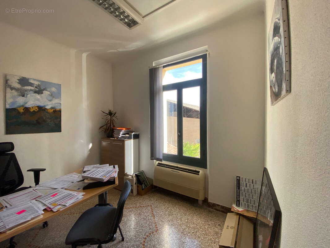 Commerce à CARPENTRAS