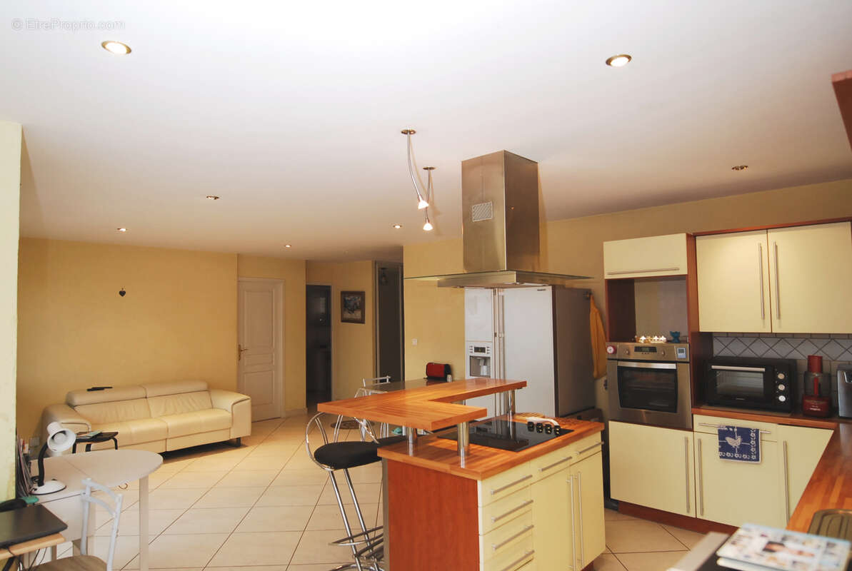 Appartement à THONON-LES-BAINS