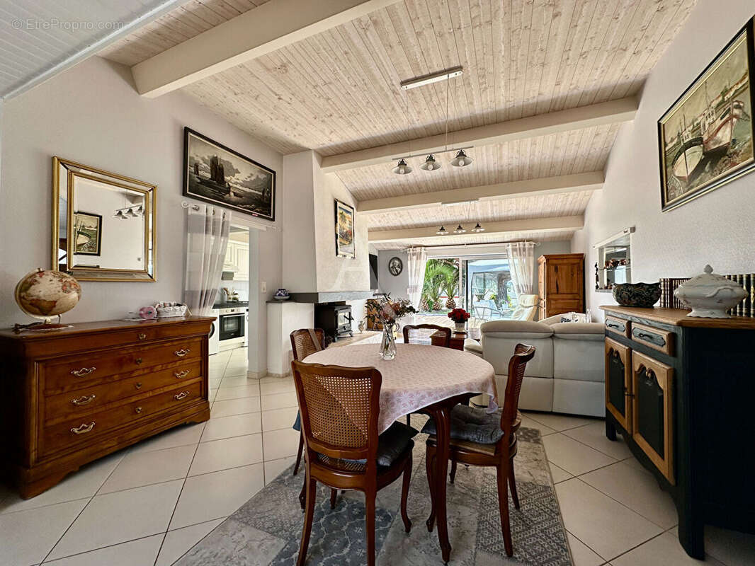 Maison à SAINT-HILAIRE-DE-RIEZ