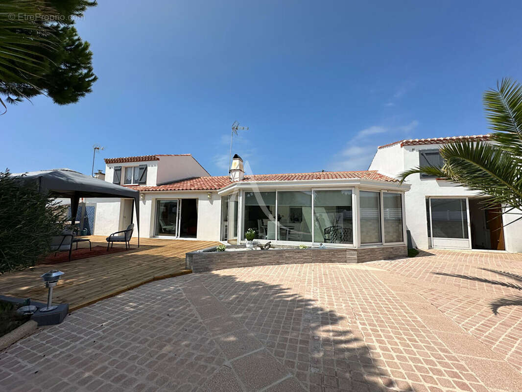 Maison à SAINT-HILAIRE-DE-RIEZ