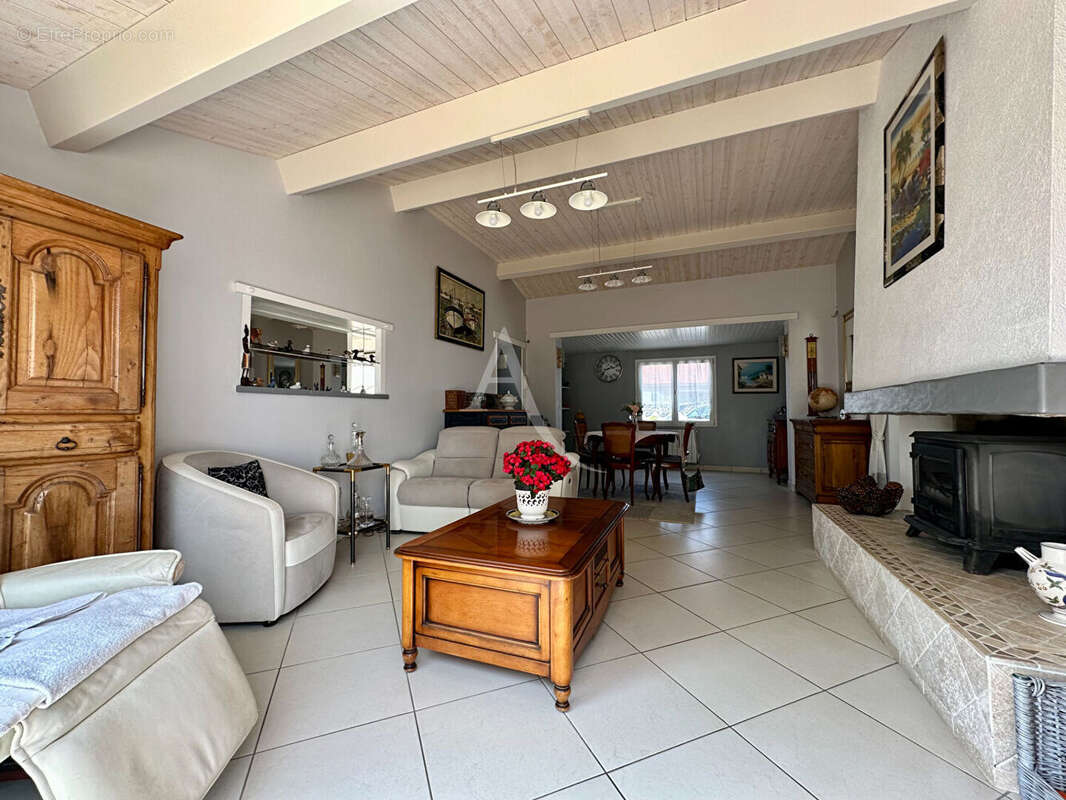 Maison à SAINT-HILAIRE-DE-RIEZ