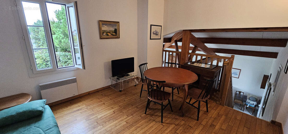 Maison à LES PORTES-EN-RE