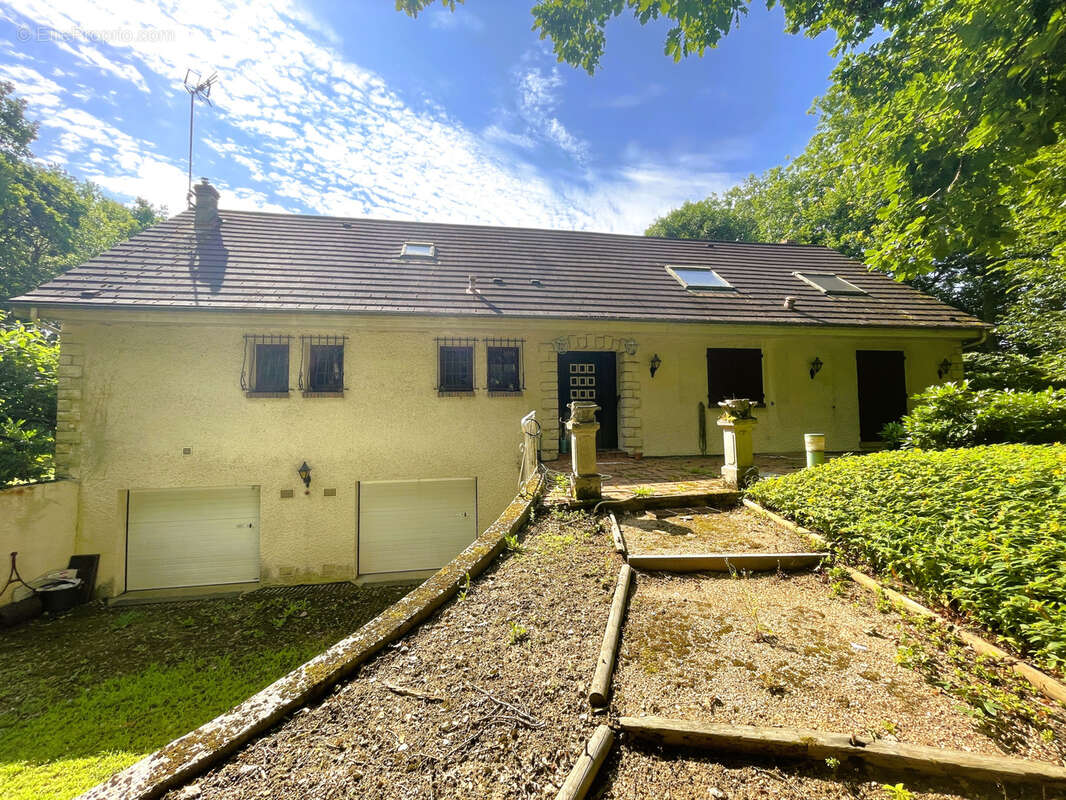 Maison à NOGENT-LE-PHAYE