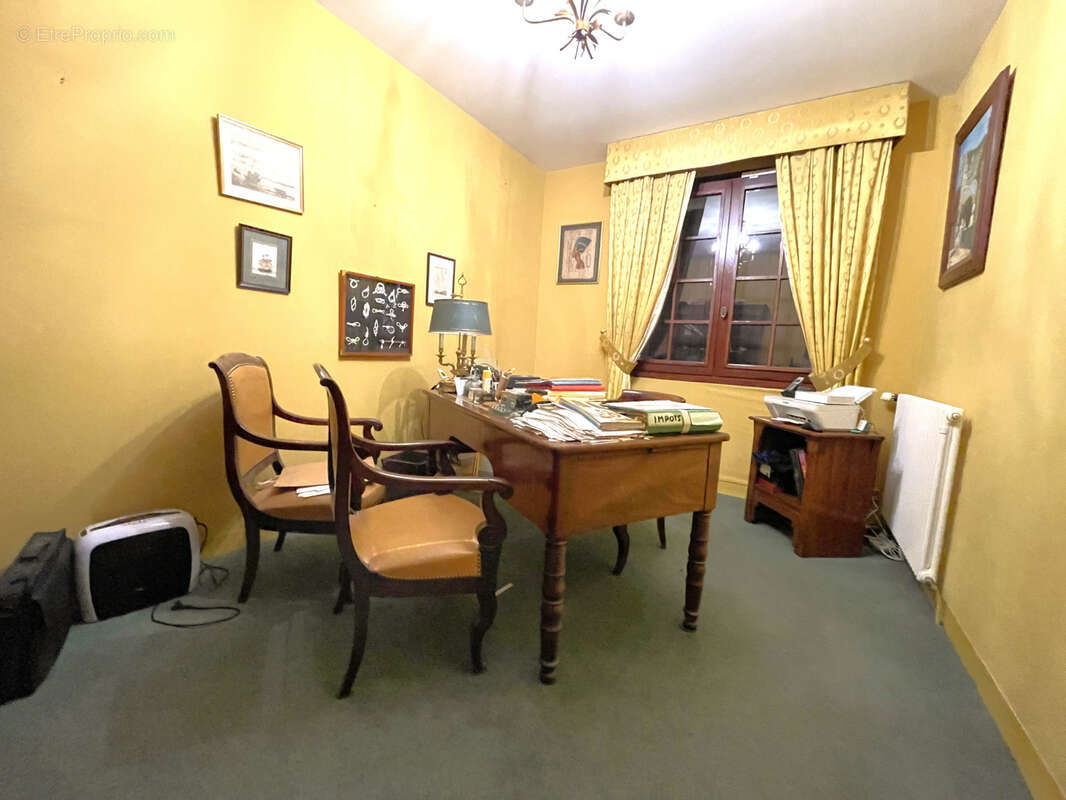 Maison à NOGENT-LE-PHAYE