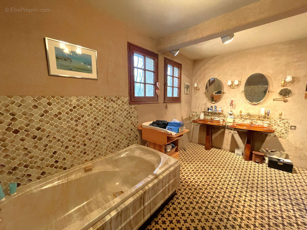 Maison à NOGENT-LE-PHAYE