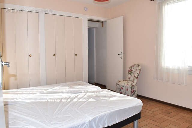 Maison à LA BREE-LES-BAINS