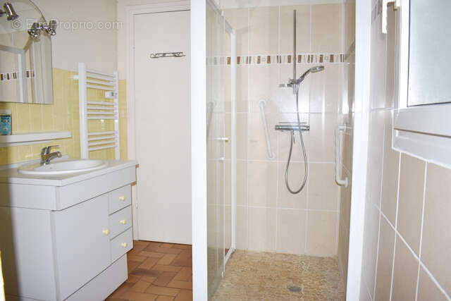 Maison à LA BREE-LES-BAINS