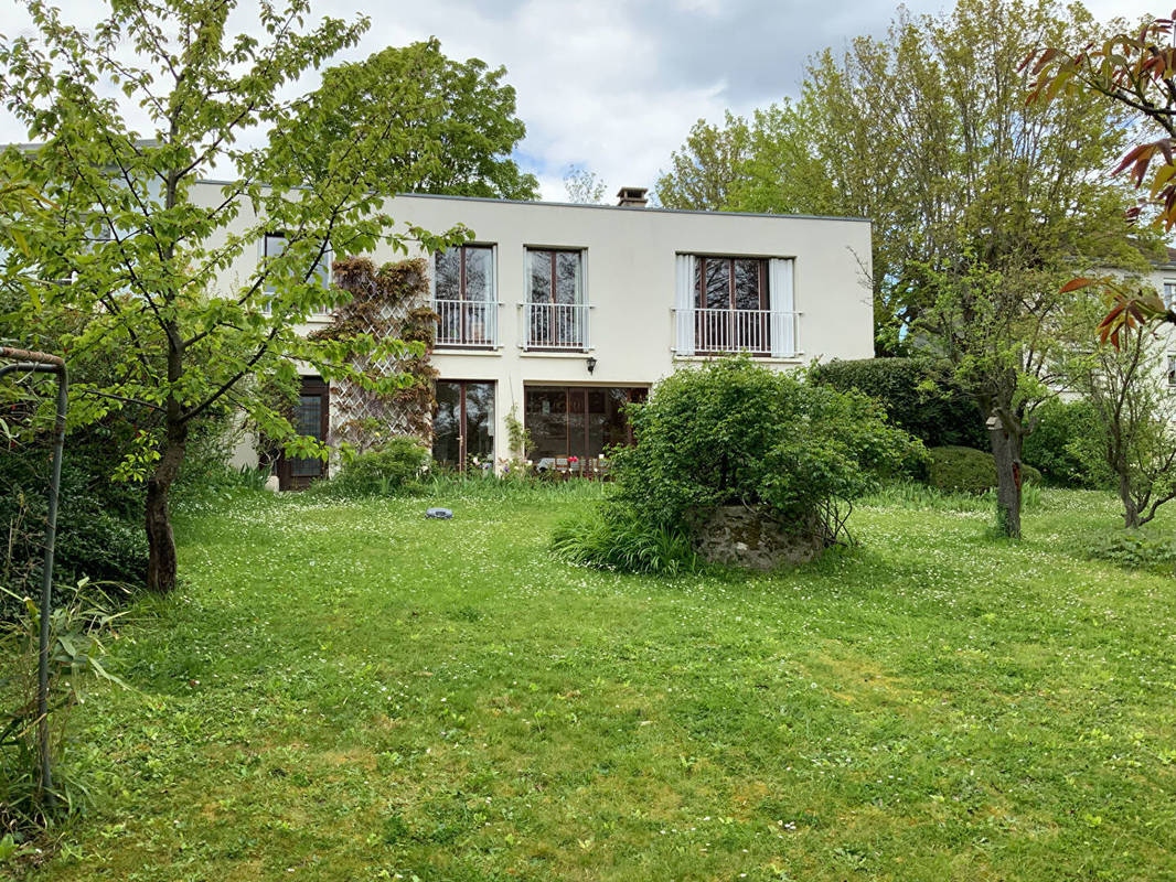 Maison à MAREIL-MARLY