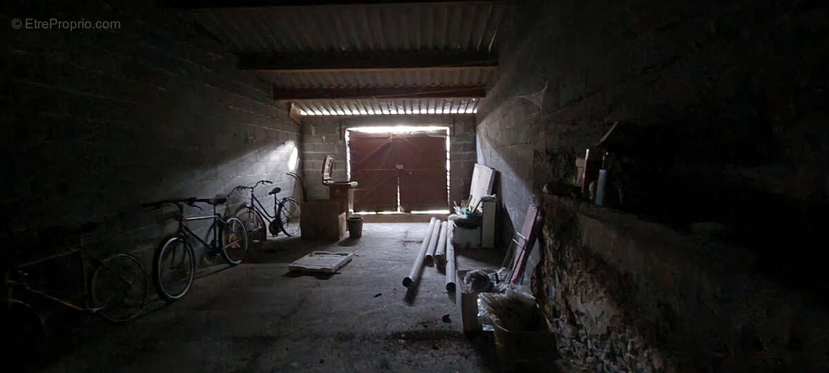 Maison à BRINON-SUR-BEUVRON