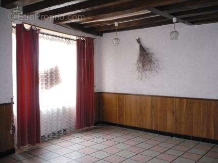 Maison à BRINON-SUR-BEUVRON