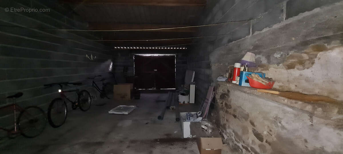 Maison à BRINON-SUR-BEUVRON