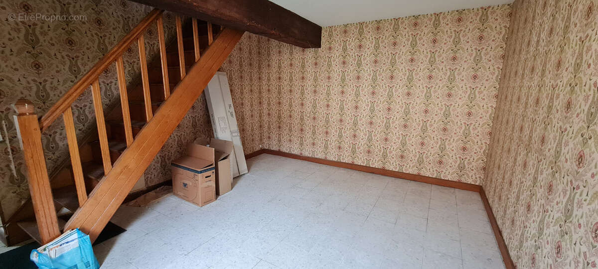 Maison à BRINON-SUR-BEUVRON