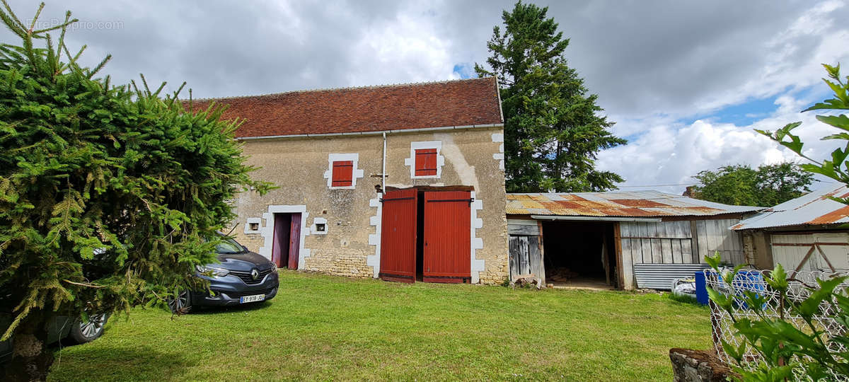 Maison à CUNCY-LES-VARZY