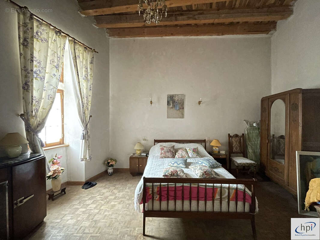 Maison à VABRES-L&#039;ABBAYE