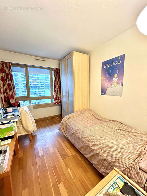 Appartement a louer nanterre - 4 pièce(s) - 86 m2 - Surfyn