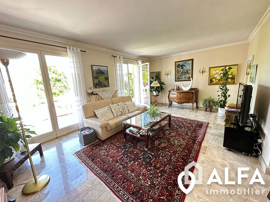 Maison à MONTMORENCY